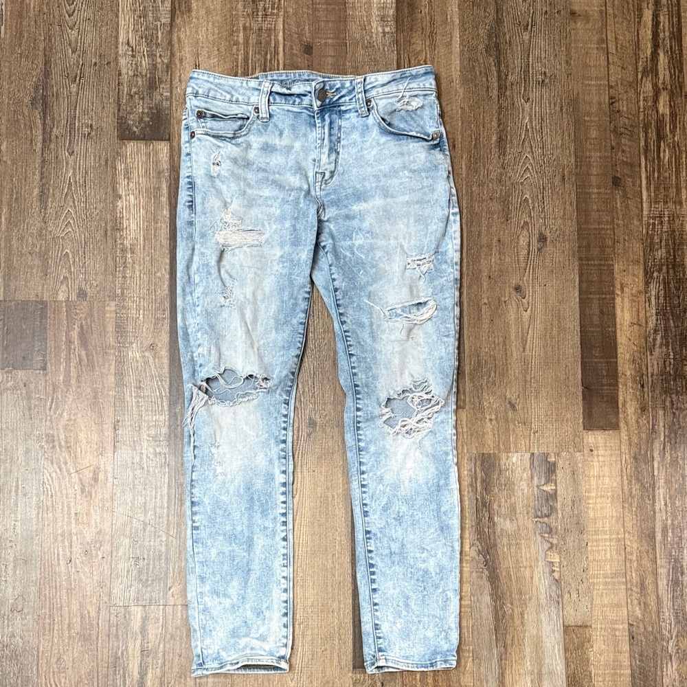 American Eagle Outfitters Light Blue Distressed Stretch Ankle Skinny Jeans